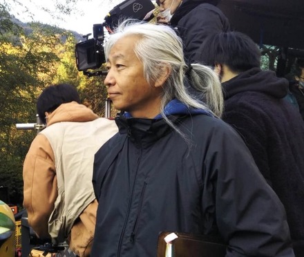 塚本連平監督