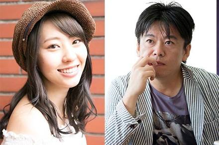 藤江れいな(左)が特別審査員として最終審査に参加!