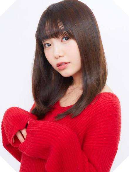 所属タレント　松岡里英（舞台「魔法先生ネギま！」神楽坂明日菜役）